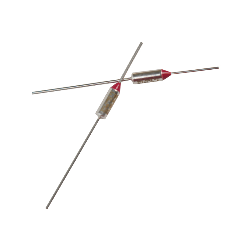 Termisk engangssikring Engangs ikke-gjenvinnbar termisk sikring inne i små husholdningsapparater Termisk engangssikring Engangs ikke-gjenvinnbar termisk sikring inne i små husholdningsapparater